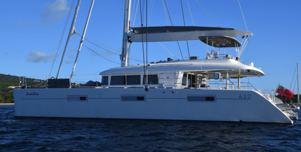 grenadines catamaran charter